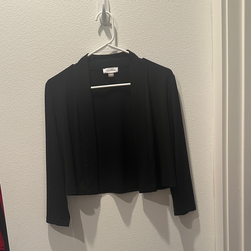 Calvin Klein Women's Elegant Black Blazer -short